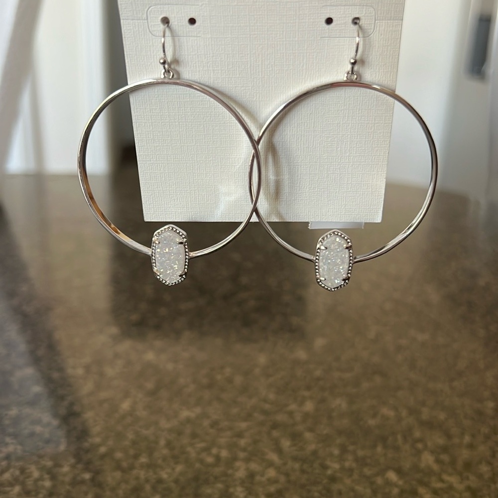 Kendra Scott elora drop earrings
